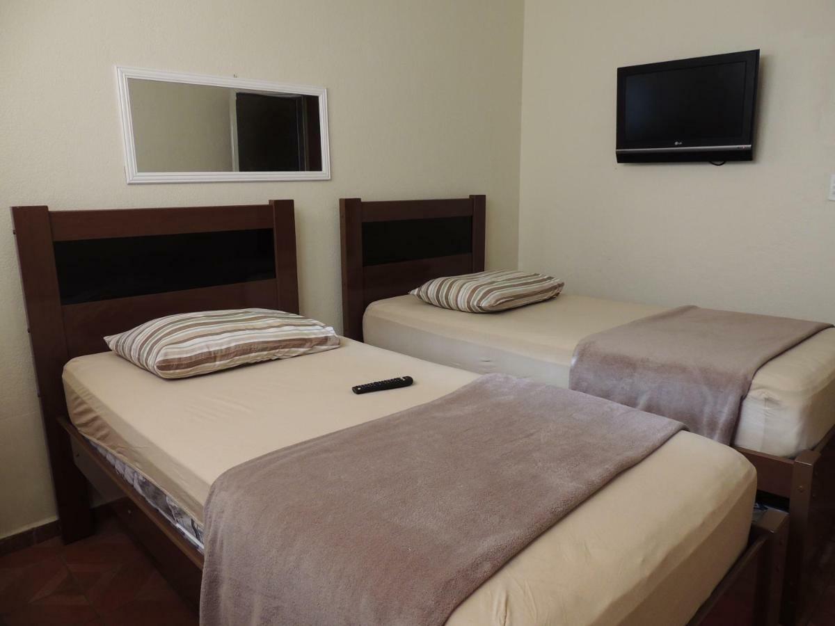 Quartos Em Casa In Caxias Da Paraiso Duque de Caxias Room photo